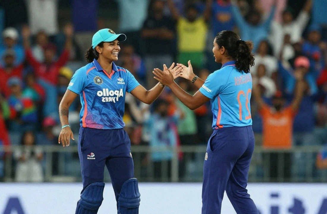 খালি স্কোরকার্ডের ভাষা: ক্রিকেট যখন নিজের স্মৃতি হারায় খালি স্কোরকার্ডের ভাষা: ক্রিকেট যখন নিজের স্মৃতি হারায়