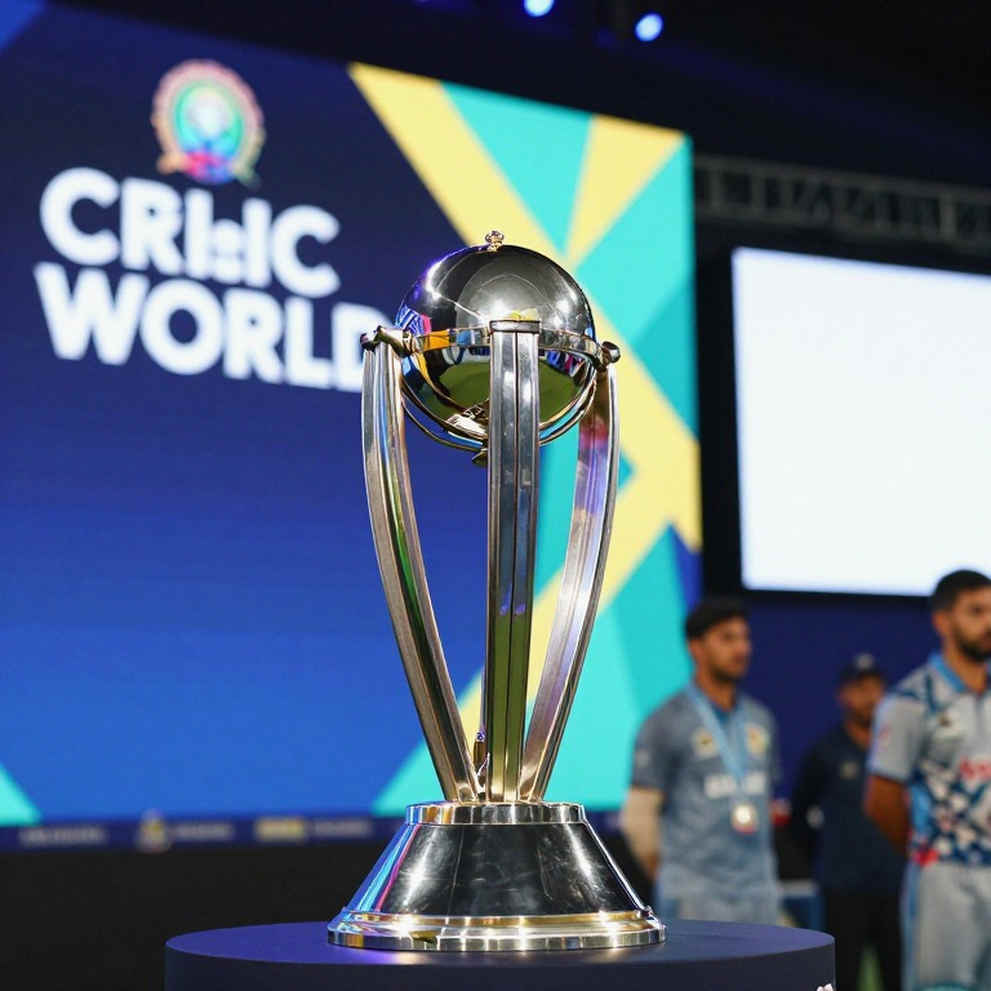নিলামের দাম আর শরীরের ঋণ: ফ্র্যাঞ্চাইজি ক্রিকেটের অলিখিত লেজার নিলামের দাম আর শরীরের ঋণ: ফ্র্যাঞ্চাইজি ক্রিকেটের অলিখিত লেজার