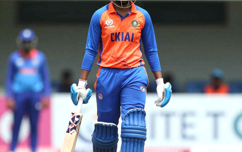 আবুধাবির নীরবতা ও লিটনের সেঞ্চুরি: টেস্ট ক্রিকেটের ধীর ঘড়ি যেভাবে বাংলাদেশের পেস আক্রমণের নতুন পরিচয় লিখছে