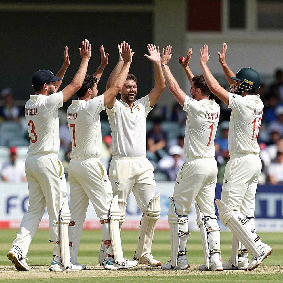 নীল কিপাও নয়: ভিয়েতনামের এক প্রিমিয়ারে চুন-লি কসপ্লে যেভাবে ইস্পোর্টস সংবাদ হয়ে উঠল